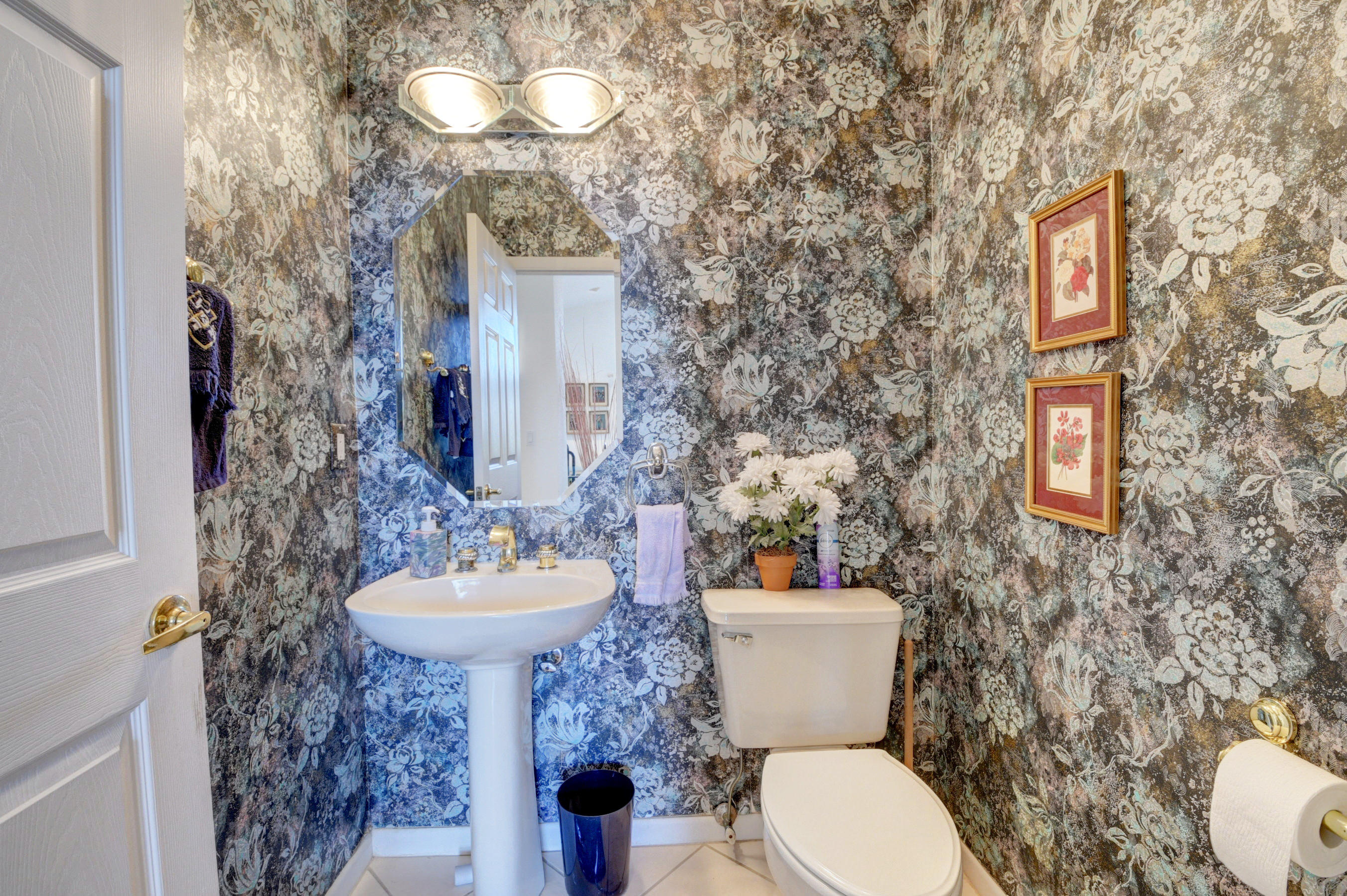 23365 Torre Circle Boca Raton, FL 33433 - Photo 18 of 41 Half Bath