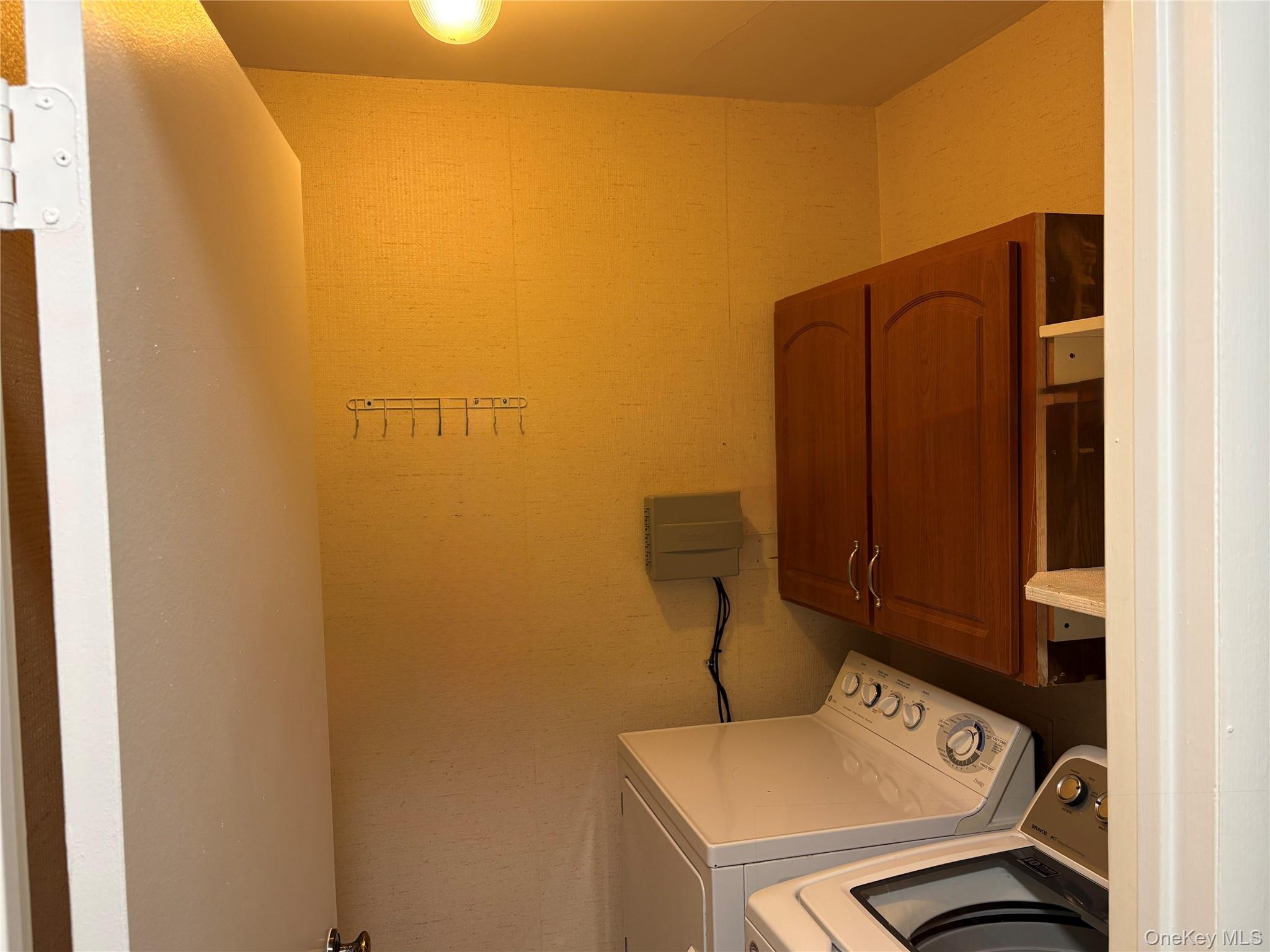 498 Cranston Lane Ridge, NY 11961 - Photo 22 of 30