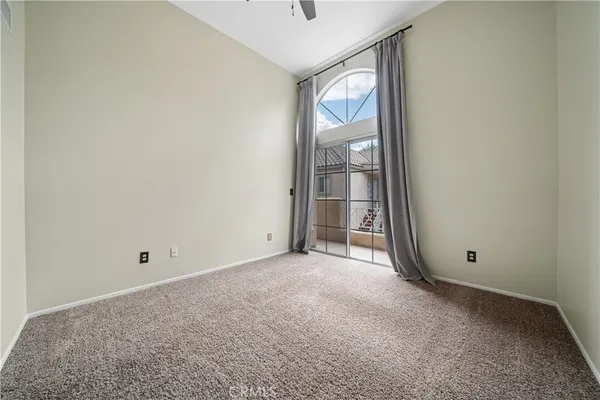 $515,000 | 23715 Del Monte Dr., Unit 216, Valencia, CA 91355