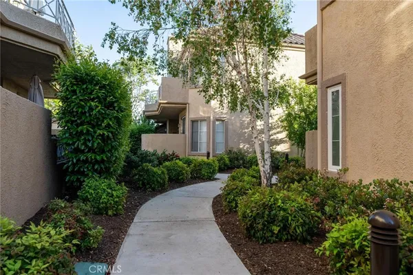 $515,000 | 23715 Del Monte Dr., Unit 216, Valencia, CA 91355