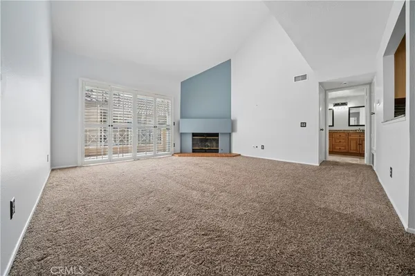 $515,000 | 23715 Del Monte Dr., Unit 216, Valencia, CA 91355