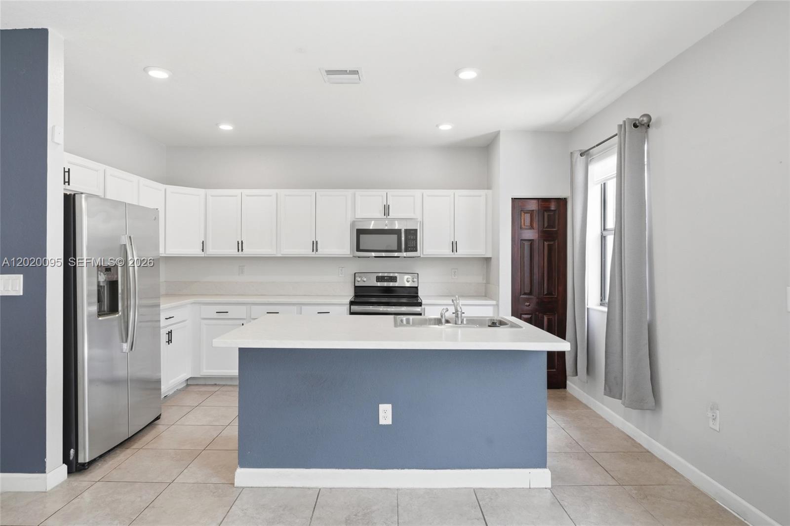 11428 Southwest 252nd Street, Unit 11428 Homestead, FL 33032 - Photo 6 of 28