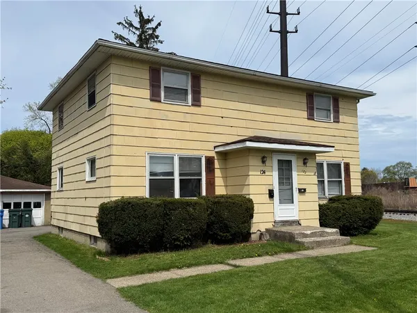 $399,900 | 122-124 Mc Call Road, Rochester, NY 14616