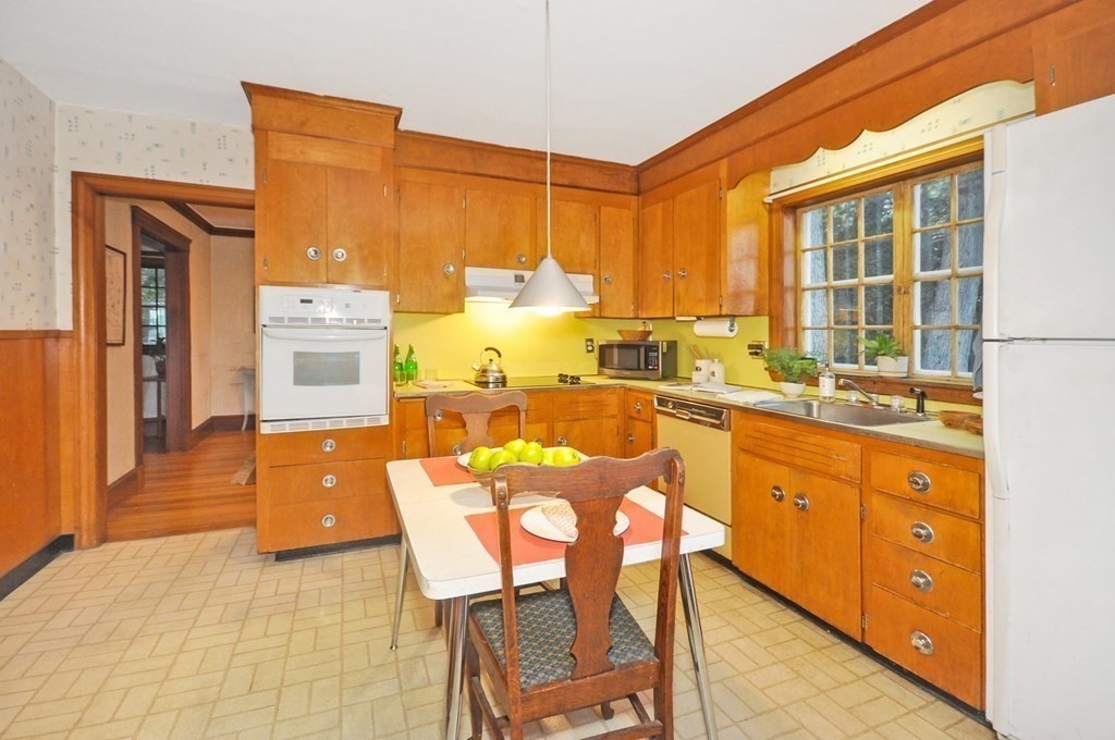 3 Pine Ridge Road Arlington, MA 02476 - Photo 11 of 24