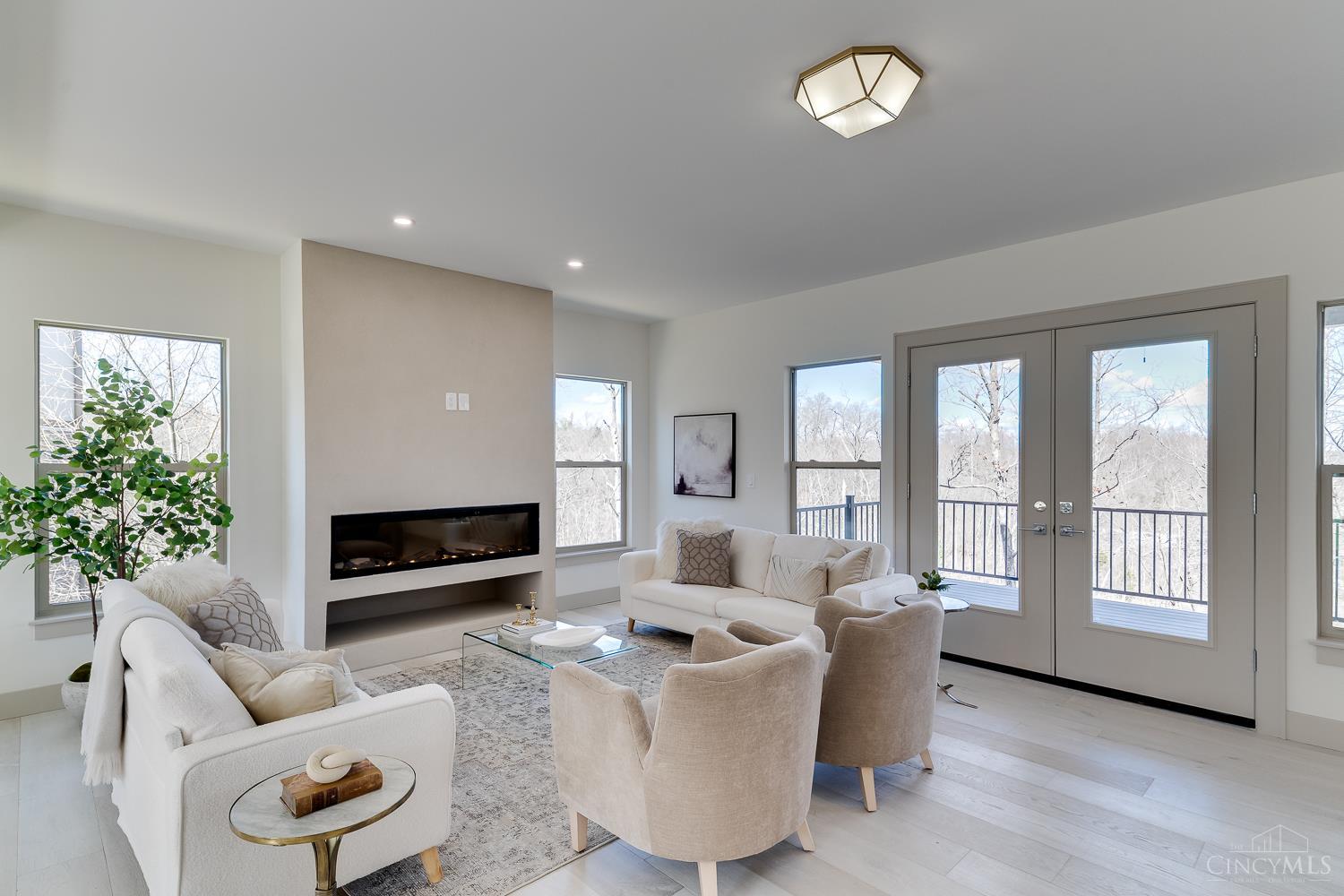 9511 Butler Warren Road West Chester, OH 45241 - Photo 10 of 20