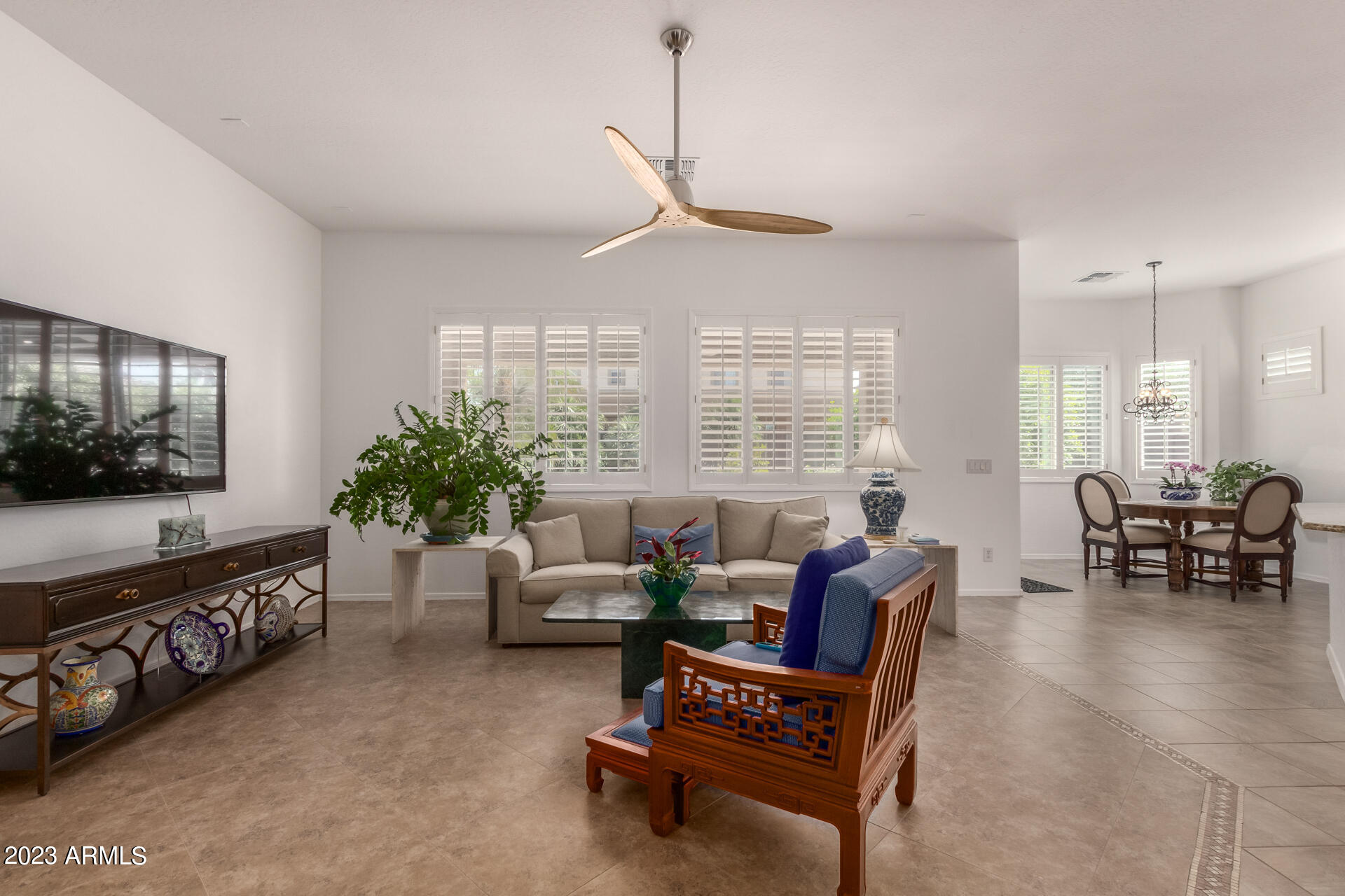4317 West Summerside Road Laveen, AZ 85339 - Photo 12 of 41 Living Room