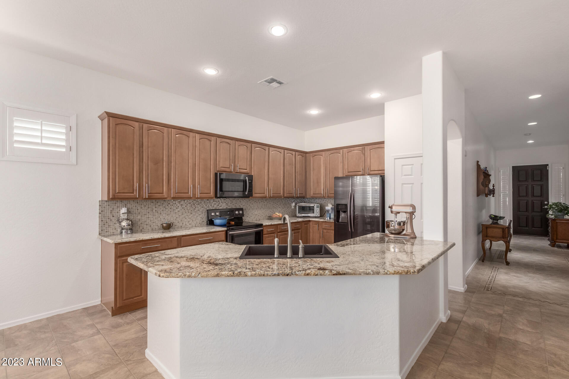 4317 West Summerside Road Laveen, AZ 85339 - Photo 15 of 41 Kitchen
