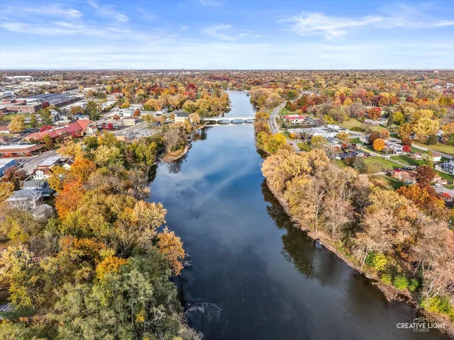 $295,000 | 428 South Main Street, Montgomery, IL 60538