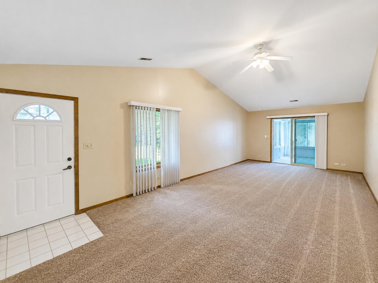 6366 West 86th Court Crown Point, IN 46307 - Photo 4 of 14 1448x1086