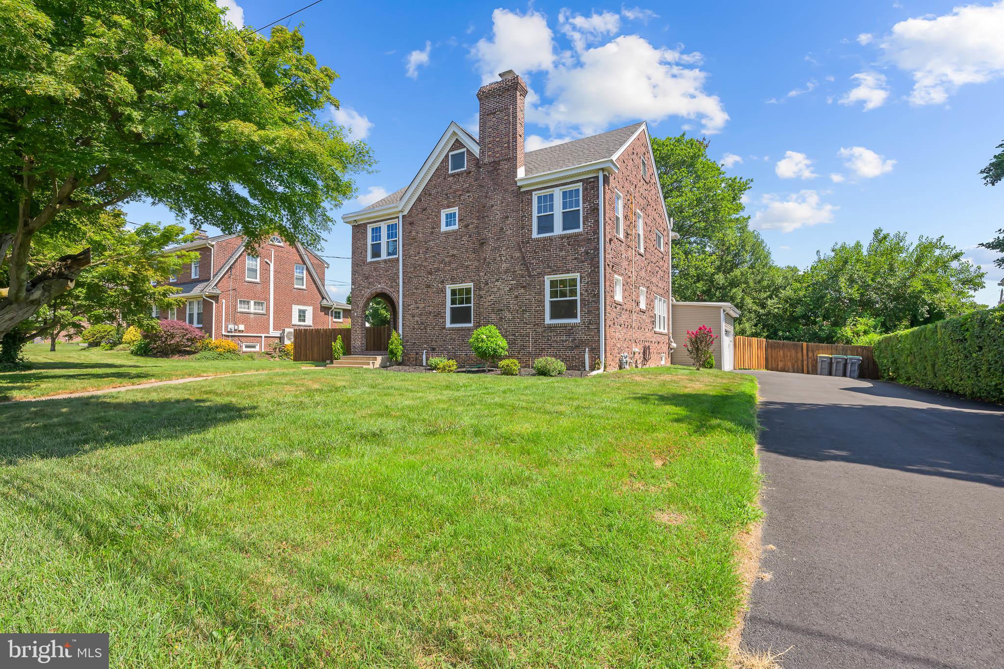 205 Rodman Road Wilmington, DE 19809 - Photo 2 of 38 Gallery Image 2