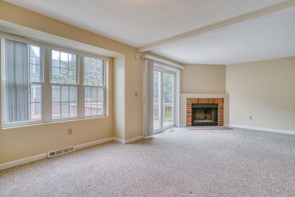 141 Shaw Farm Road, Unit 141 Canton, MA 02021 - Photo 2 of 12 Gallery Image 2