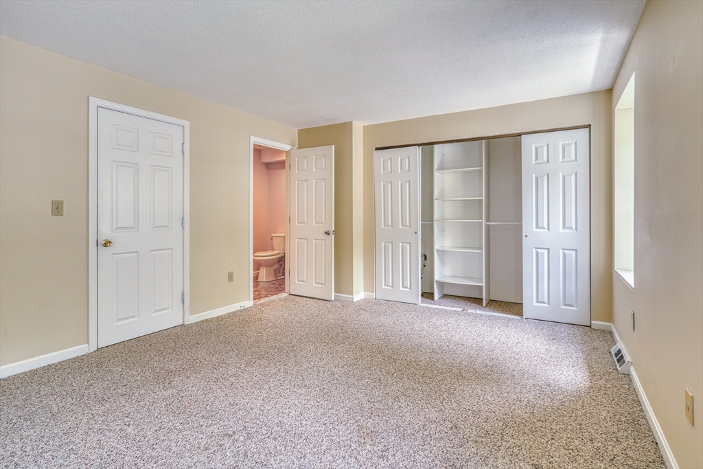 141 Shaw Farm Road, Unit 141 Canton, MA 02021 - Photo 6 of 12 Gallery Image 6
