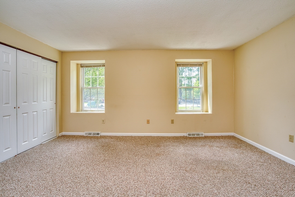 141 Shaw Farm Road, Unit 141 Canton, MA 02021 - Photo 7 of 12 Gallery Image 7