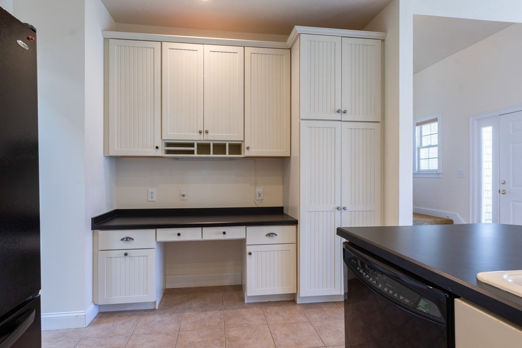 3 Gatecrest Road, Unit 3 Westford, MA 01886 - Photo 11 of 35 Gallery Image 11