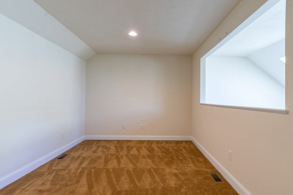 3 Gatecrest Road, Unit 3 Westford, MA 01886 - Photo 20 of 35 Gallery Image 20