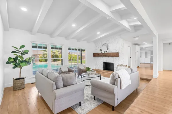 $574,000 | 2482 Country Club Lane, Selma, CA 93662