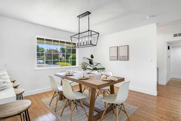 $574,000 | 2482 Country Club Lane, Selma, CA 93662