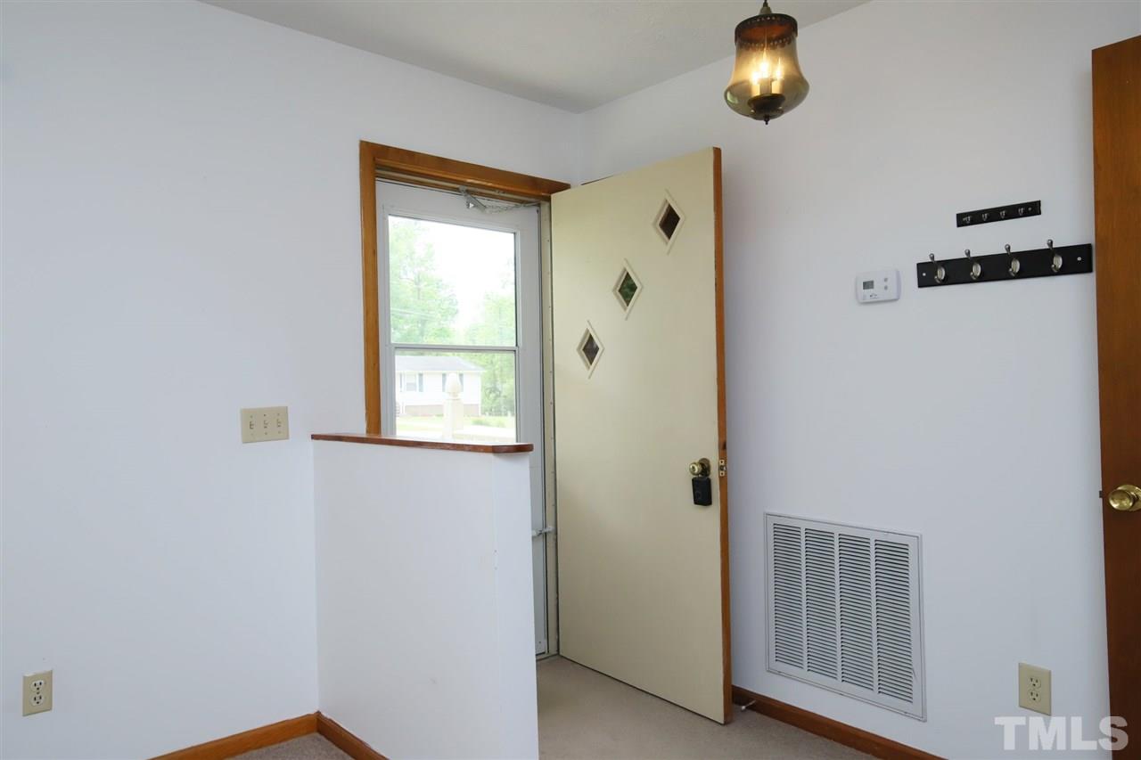 138 Magnolia Drive Roxboro, NC 27573 - Photo 3 of 29