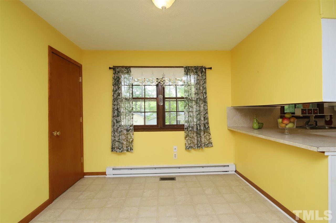 138 Magnolia Drive Roxboro, NC 27573 - Photo 8 of 29