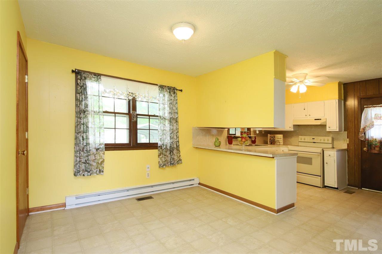 138 Magnolia Drive Roxboro, NC 27573 - Photo 9 of 29