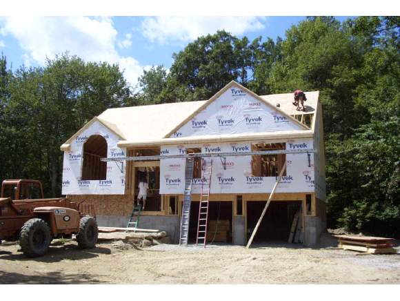 35 Shaw Drive Rochester, NH 03868 - Photo 1 of 1