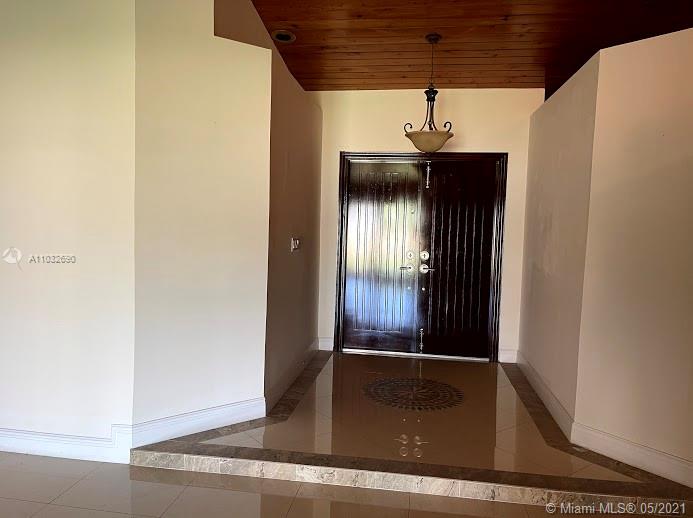 2290 Southwest 132nd Avenue Miami, FL 33175 - Photo 11 of 22