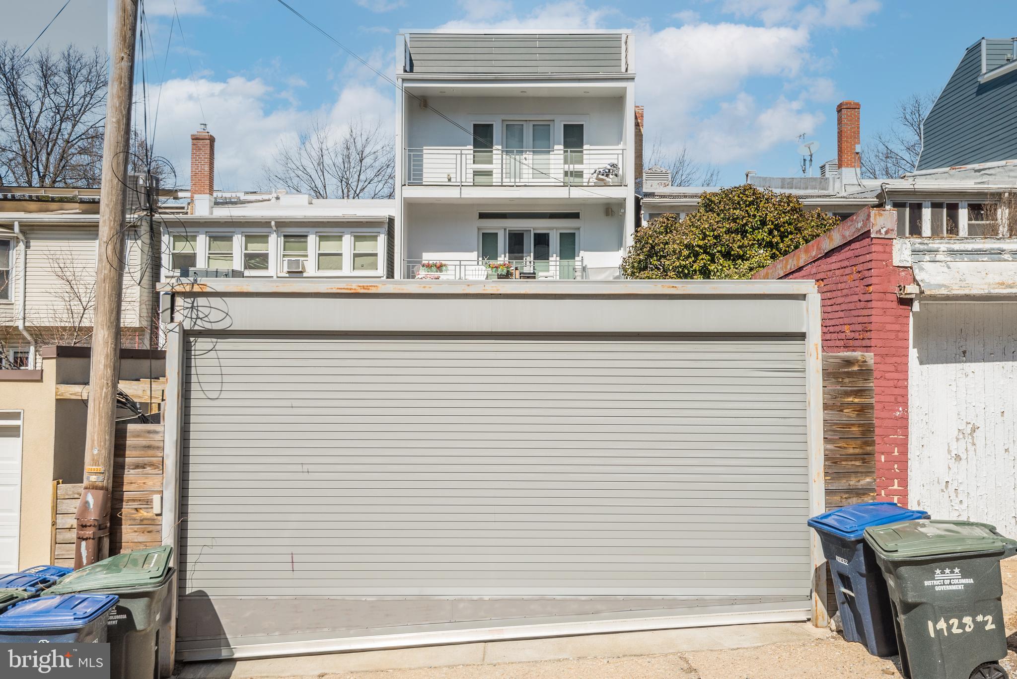 1428 Shepherd Street Northwest, Unit 1 Washington, DC 20011 - Photo 31 of 48 a view of a building with a balcony