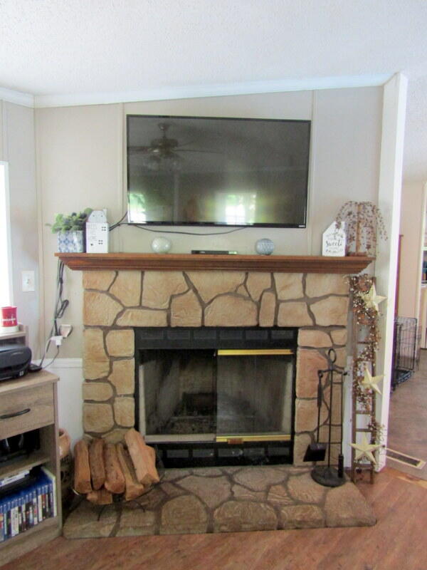 150 Meadow Hill Road Greene, ME 04236 - Photo 9 of 33 Fireplace