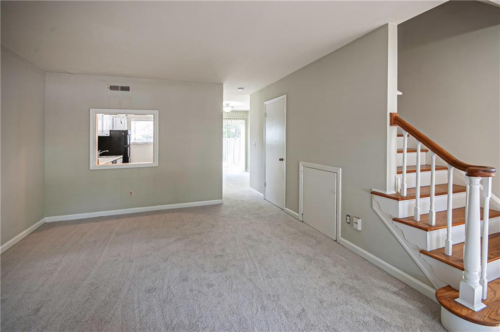 3099 Colonial Way, Unit M Atlanta, GA 30341 - Photo 3 of 19