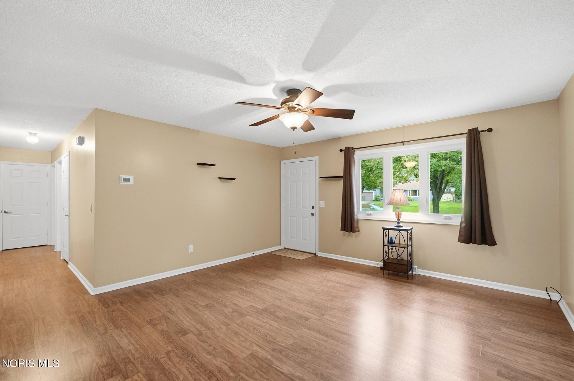 1744 Cass Road Maumee, OH 43537 - Photo 6 of 47 Gallery Image 6