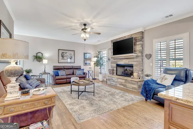 $798,900 | 338 Forest Lane, Woodbury, GA 30293