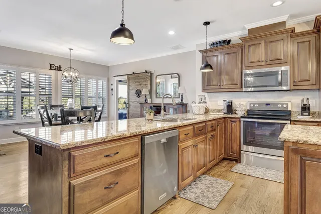 $798,900 | 338 Forest Lane, Woodbury, GA 30293