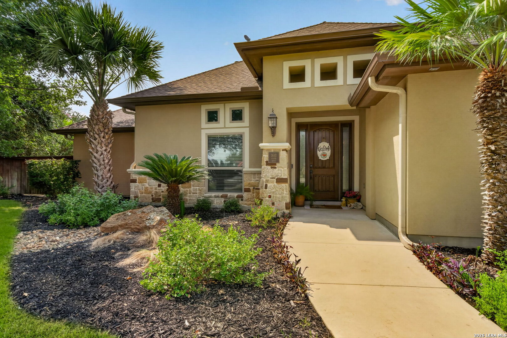1641 Clover Ridge Pleasanton, TX 78064 - Photo 2 of 36 Gallery Image 2