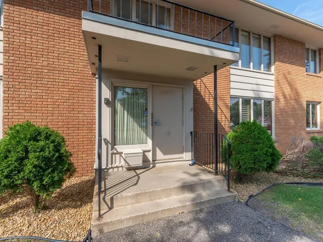 $173,900 | 6936 Nicollet Avenue, Unit 4, Richfield, MN 55423