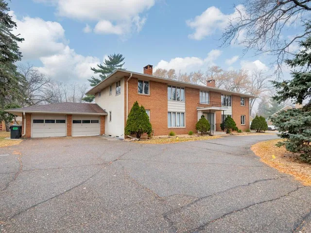 $173,900 | 6936 Nicollet Avenue, Unit 4, Richfield, MN 55423