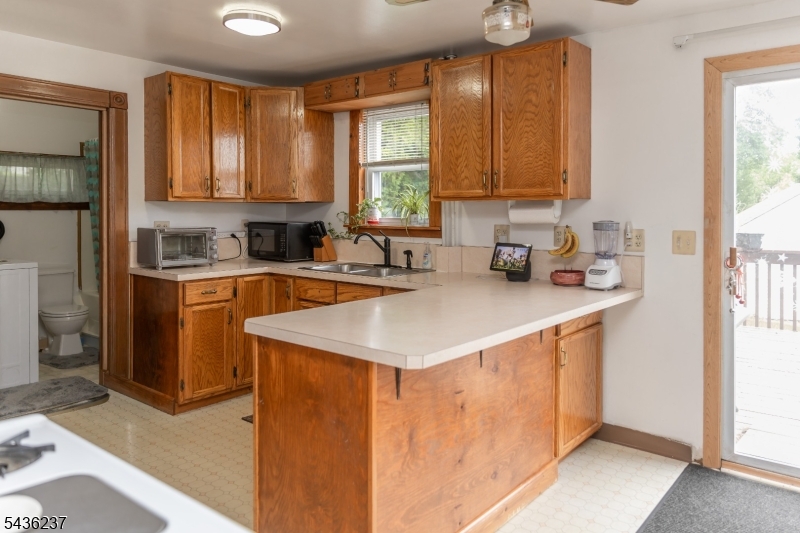 358 Highway 46 Great Meadows, NJ 07838 - Photo 12 of 32