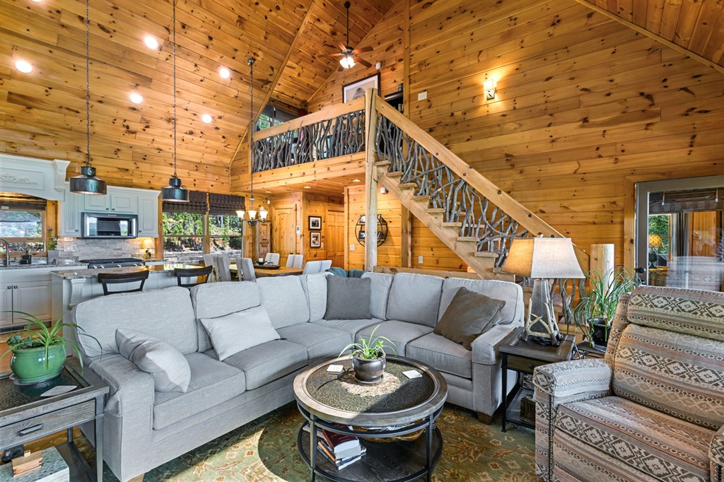 940 Whispering Lake Drive Blue Ridge, GA 30513 - Photo 13 of 70