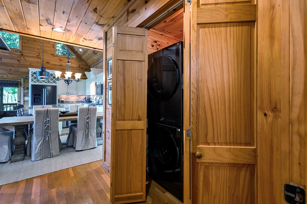 940 Whispering Lake Drive Blue Ridge, GA 30513 - Photo 21 of 70