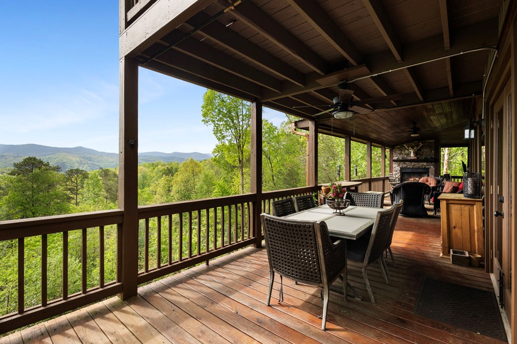 940 Whispering Lake Drive Blue Ridge, GA 30513 - Photo 36 of 70