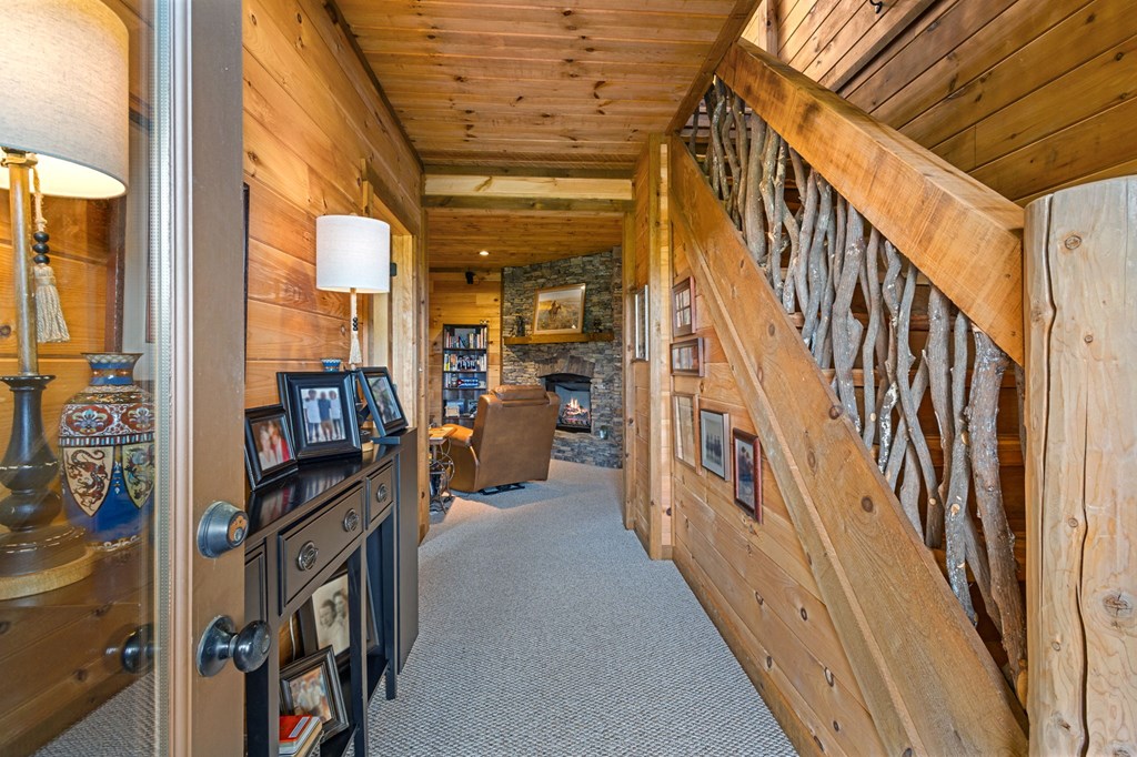 940 Whispering Lake Drive Blue Ridge, GA 30513 - Photo 49 of 70 Primary Bath