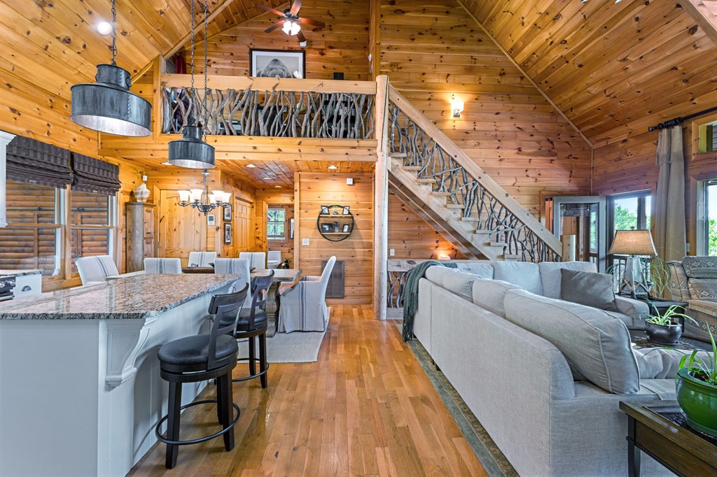 940 Whispering Lake Drive Blue Ridge, GA 30513 - Photo 8 of 70