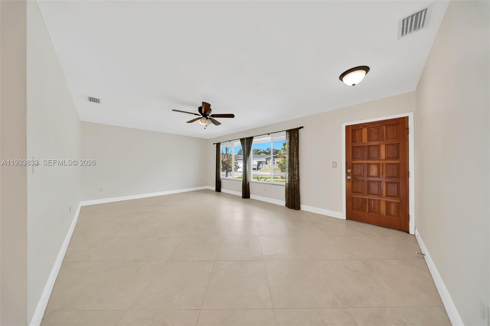 18600 Southwest 97th Avenue Cutler Bay, FL 33157 - Photo 2 of 17