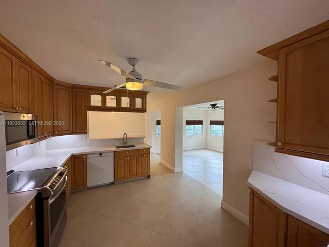$3,800 | 18600 Southwest 97th Avenue, Cutler Bay, FL 33157