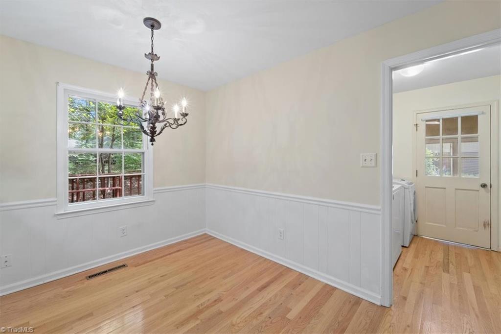 3610 Gramercy Road Greensboro, NC 27410 - Photo 14 of 39 Breakfast Room