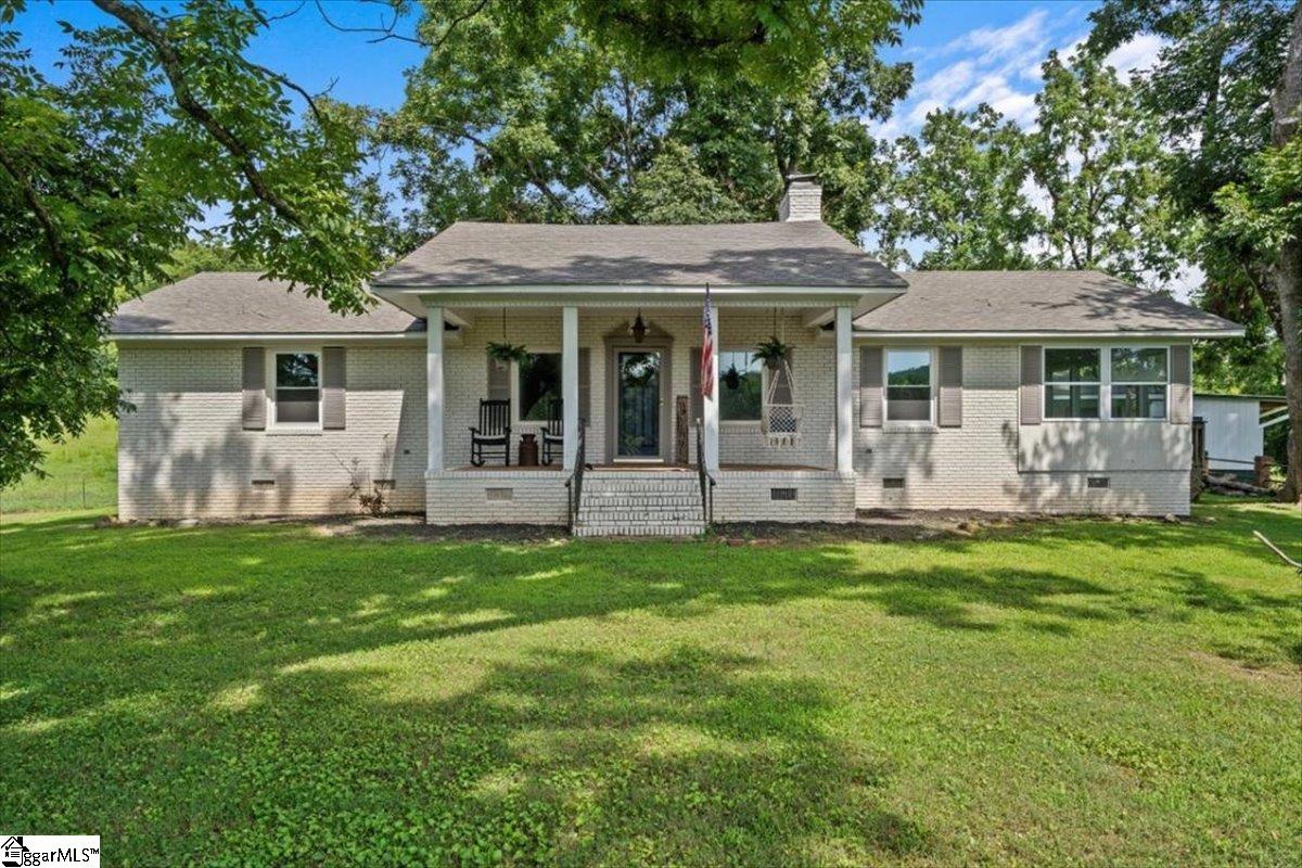 124 Porter Road Pickens, SC 29671 - Photo 1 of 30
