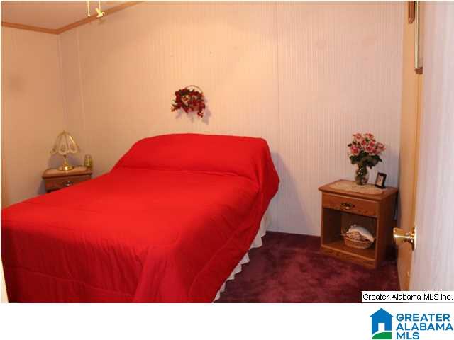 186 Glade Road Talladega, AL 35160 - Photo 15 of 30