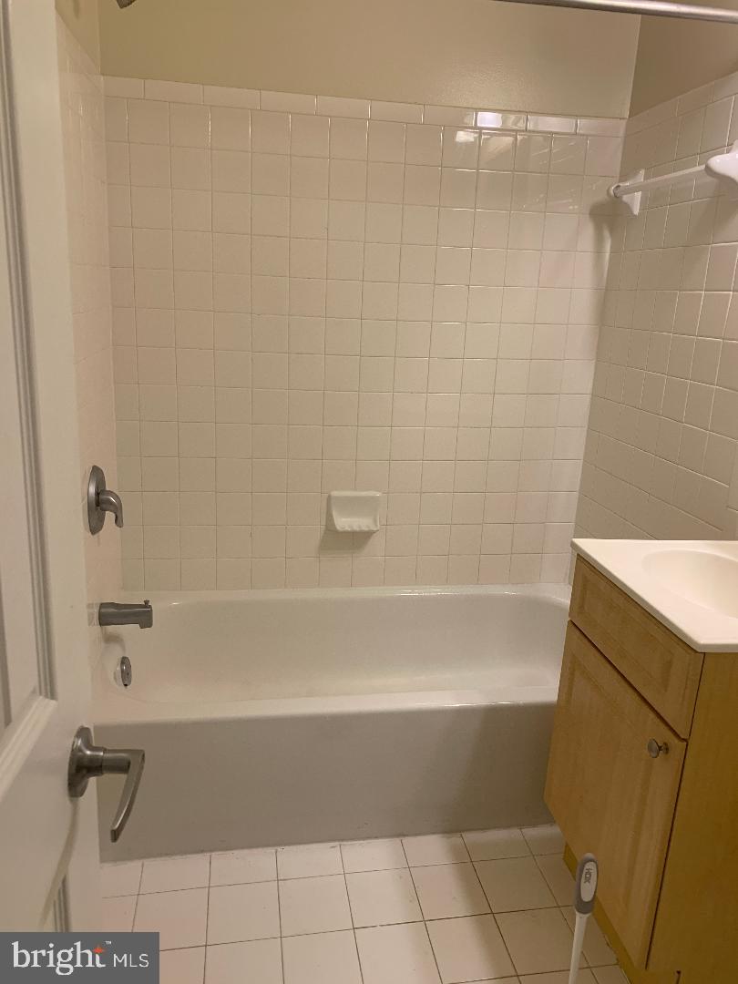 1009 Chillum Road, Unit 409 Hyattsville, MD 20782 - Photo 11 of 14