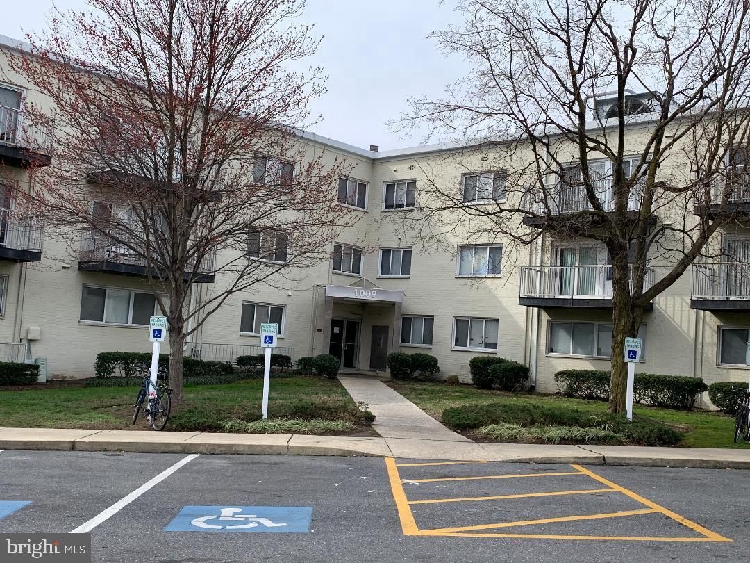 1009 Chillum Road, Unit 409 Hyattsville, MD 20782 - Photo 12 of 14
