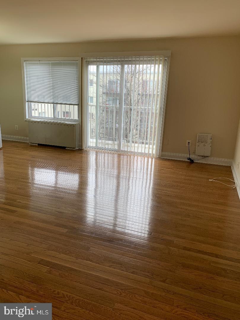 1009 Chillum Road, Unit 409 Hyattsville, MD 20782 - Photo 3 of 14