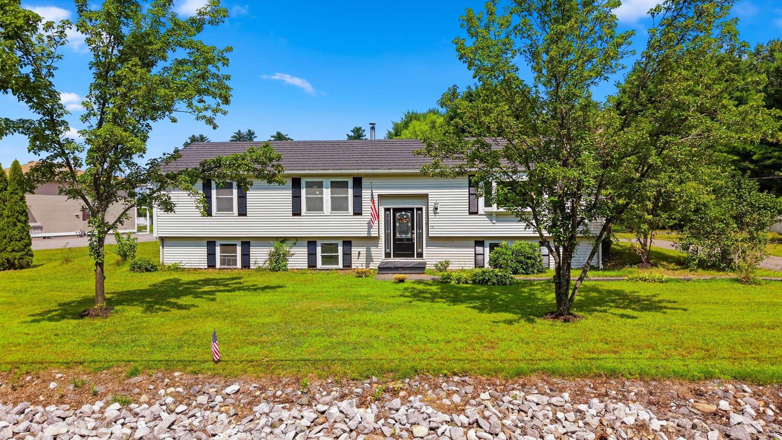 16 Roberts Road Litchfield, NH 03052 - Photo 4 of 56 Gallery Image 4
